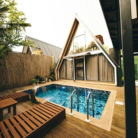 Bella Villa *